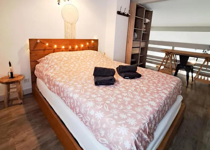 Zephyr Апартаменты